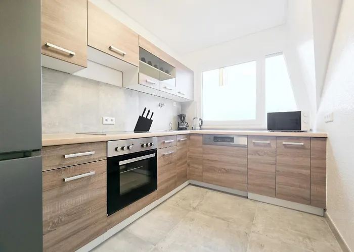 Apartament Tolstov - 3 - 25 Min Messe Dus *